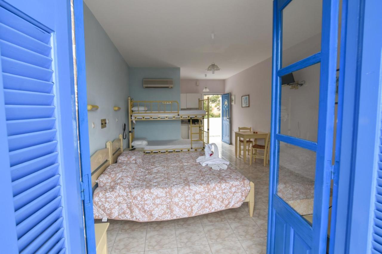 Vardes Hotel Studios Amoopí Kültér fotó