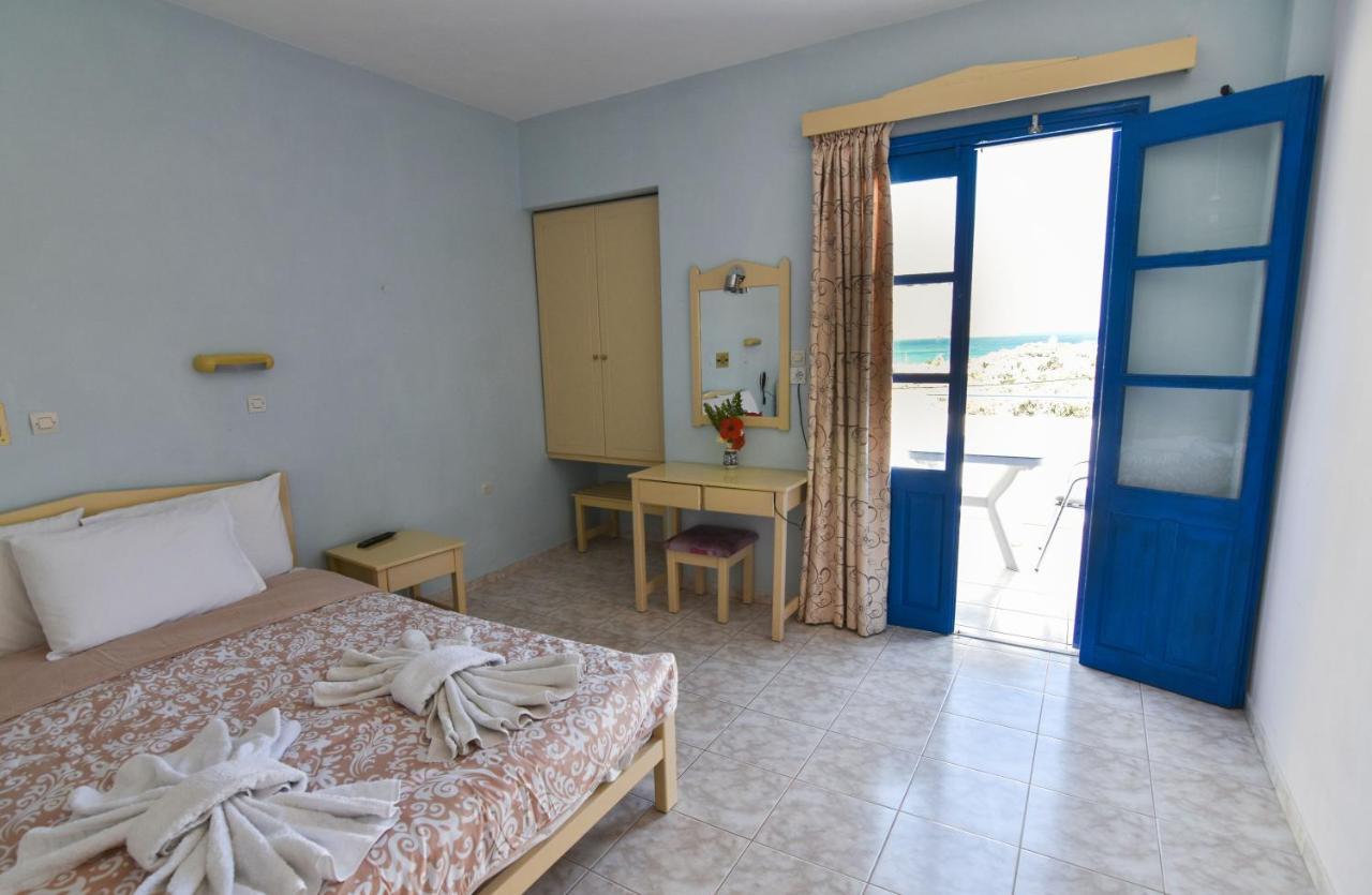 Vardes Hotel Studios Amoopí Kültér fotó