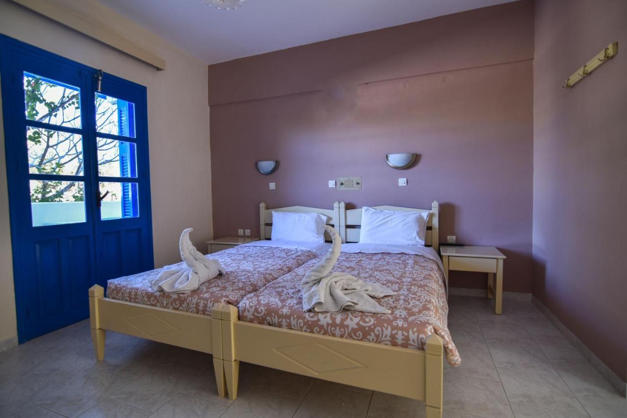 Vardes Hotel Studios Amoopí Kültér fotó