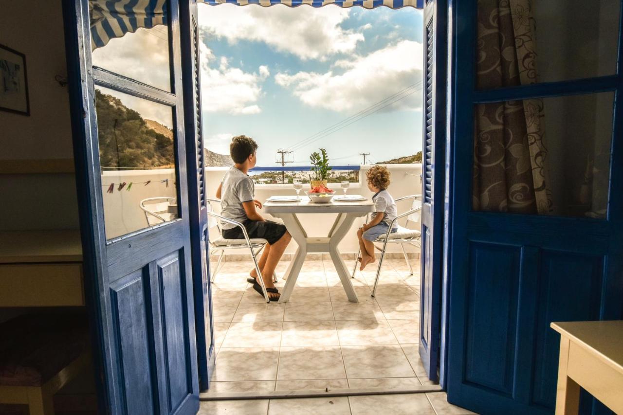 Vardes Hotel Studios Amoopí Kültér fotó