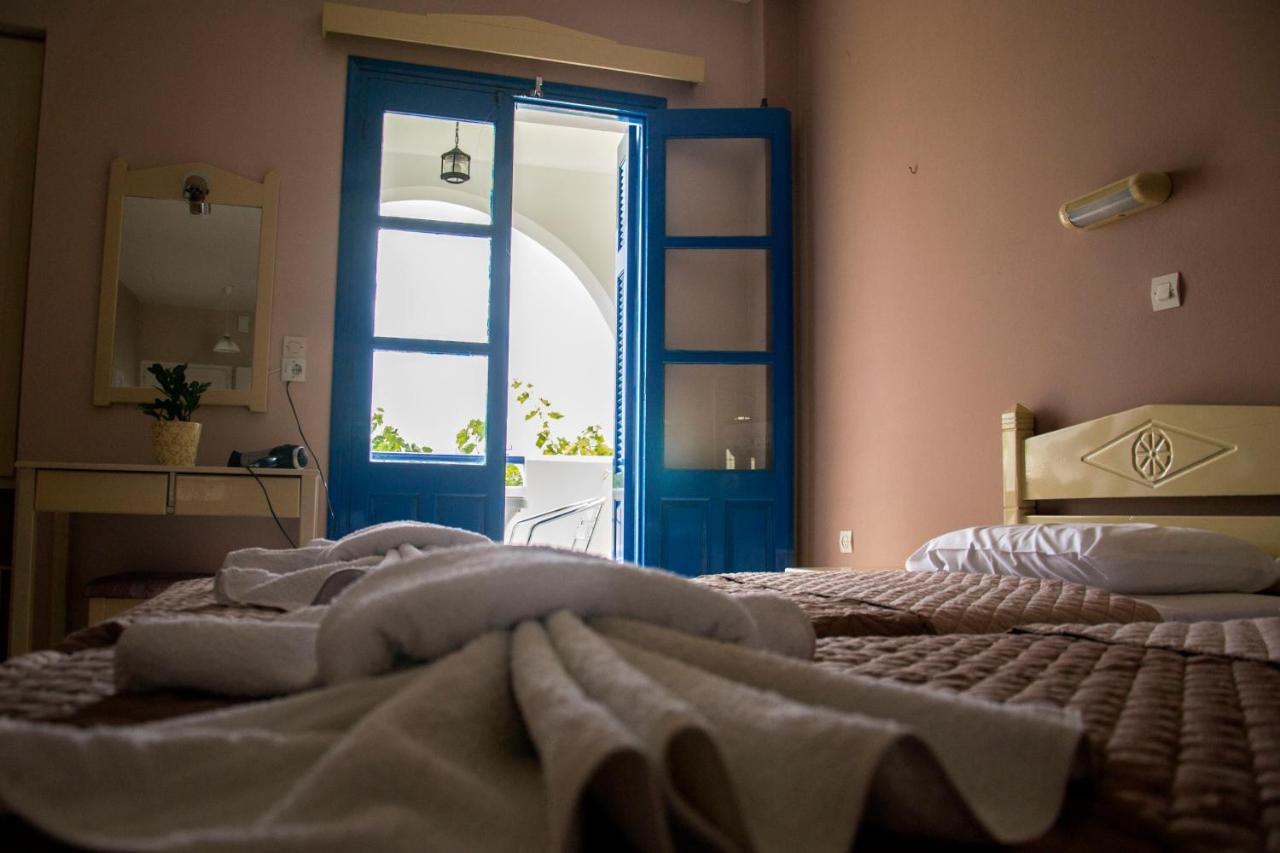 Vardes Hotel Studios Amoopí Kültér fotó